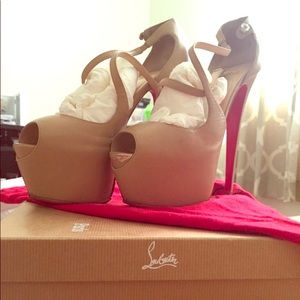 Christian Louboutins Exagona